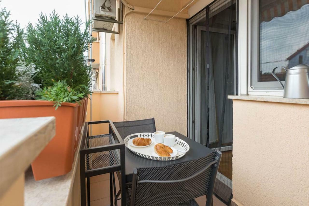 Studio Apartman Comodo Zagreb Eksteriør bilde