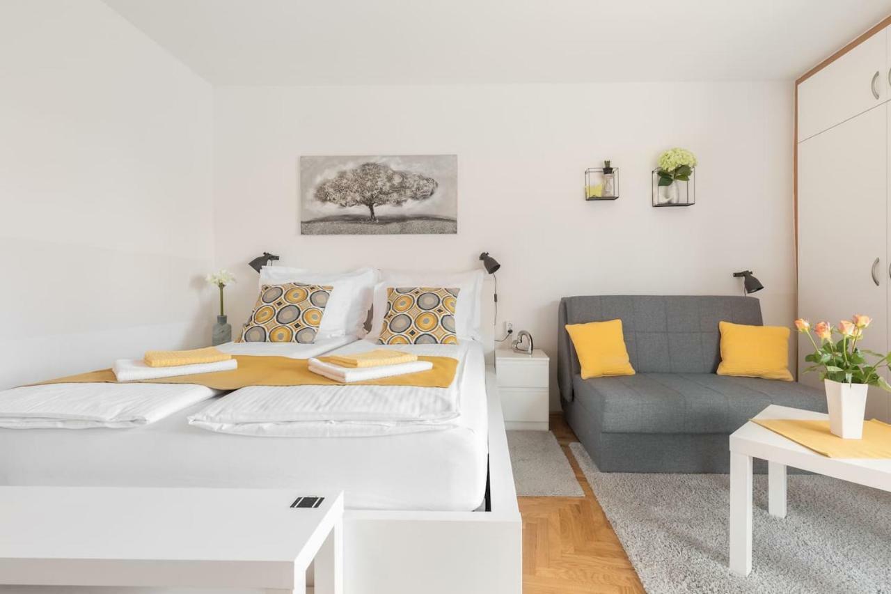 Studio Apartman Comodo Zagreb Eksteriør bilde