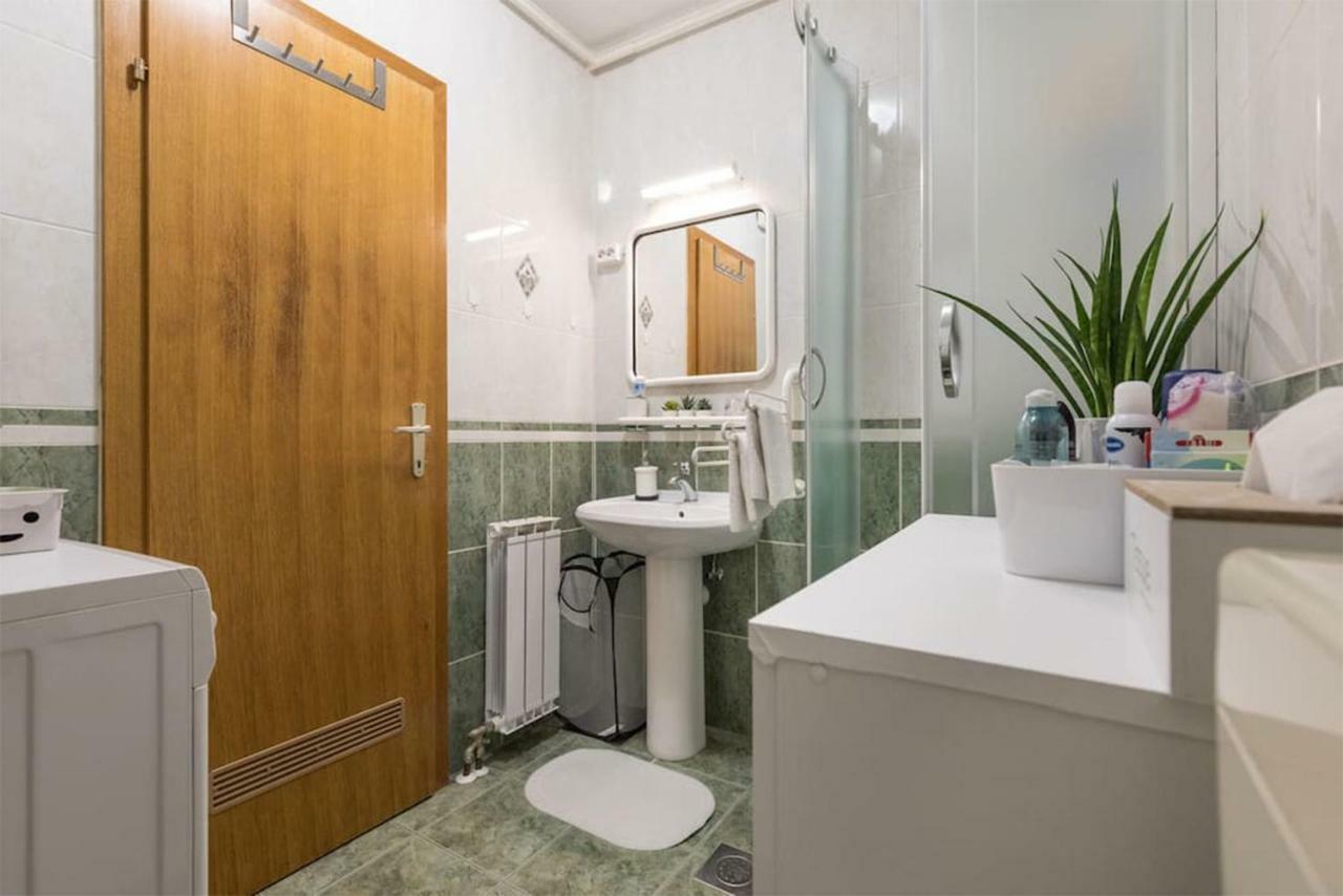 Studio Apartman Comodo Zagreb Eksteriør bilde
